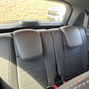 2025 Mercedes-BENZ GLS 缩略图 37