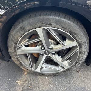 صورة مصغرة 17 لـ 2023 Genesis G80 2.5T