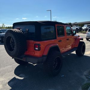 صورة 8 لـ 2018 JEEP WRANGLER UNLIMITED SAHARA