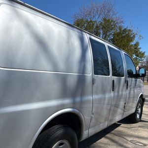 CHEVROLET EXPRESS - 9