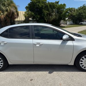 صورة مصغرة 11 لـ 2019 Toyota COROLLA LE