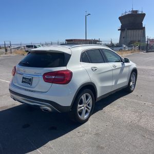 2015 Mercedes-BENZ GLA — фото 8
