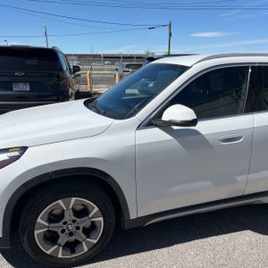 BMW X1 XDRIVE28I - 2