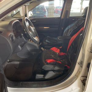 2016 JEEP COMPASS LATITUDE — миниатюра 30