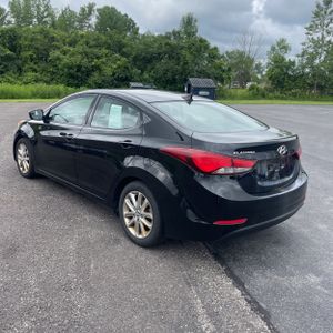 2015 Hyundai ELANTRA SE 照片 5