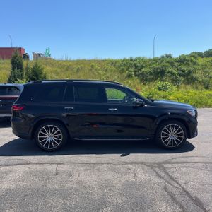 2025 Mercedes-BENZ GLS 照片 10
