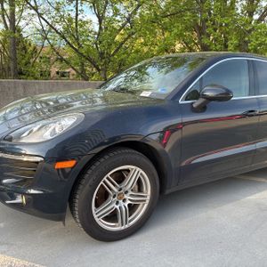 PORSCHE MACAN S - 2