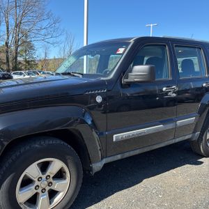JEEP LIBERTY SPORT - 2