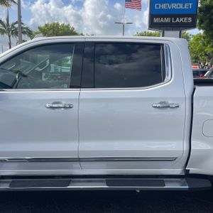 CHEVROLET SILVERADO 1500 HIGH COUNTRY - 4