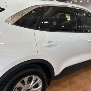 FORD ESCAPE ACTIVE - 9