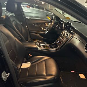صورة 27 لـ 2016 Mercedes-BENZ C 300