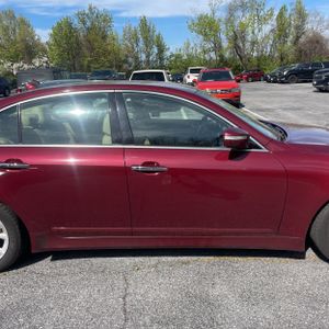 HYUNDAI GENESIS 3.8L V6 - 9