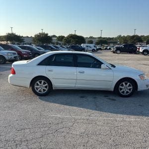 صورة 10 لـ 2002 Toyota AVALON XLS