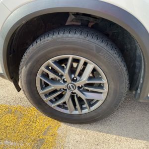 صورة مصغرة 17 لـ 2023 Nissan ROGUE S