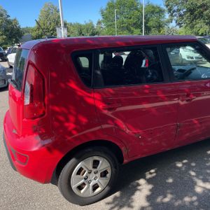 صورة 9 لـ 2013 KIA SOUL BASE