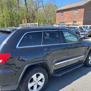 JEEP GRAND CHEROKEE LAREDO - 9