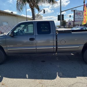 CHEVROLET SILVERADO 2500 LS - 4
