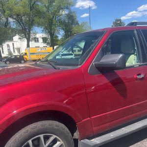 FORD EXPEDITION XLT - 2