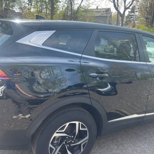 KIA SPORTAGE LX - 9