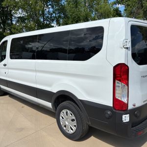 FORD TRANSIT-350 PASSENGER V. XLT - 6