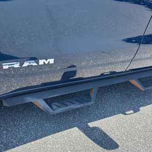 صورة مصغرة 56 لـ 2023 RAM 1500 LARAMIE