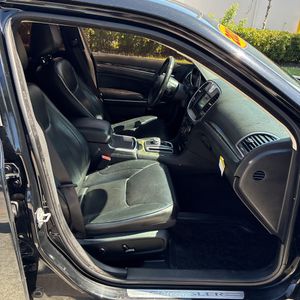 صورة مصغرة 33 لـ 2020 Chrysler 300 LIMITED