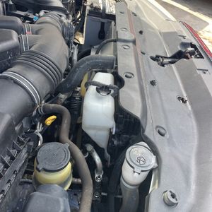 صورة مصغرة 44 لـ 2016 Toyota 4RUNNER SR5