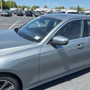 BMW 3-SERIES 330I XDRIVE - 2