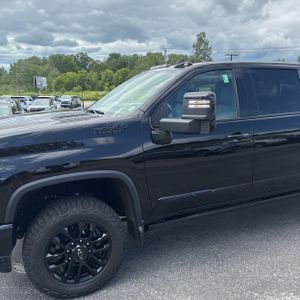 2025 Chevrolet SILVERADO 3500HD HIGH COUNTRY — фото 2