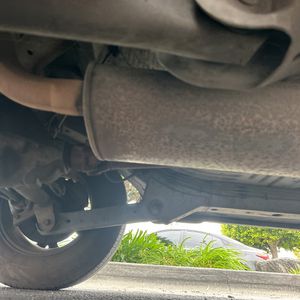 2004 JEEP GRAND CHEROKEE LAREDO — миниатюра 29