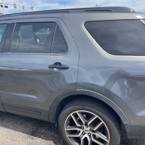 FORD EXPLORER SPORT - 6