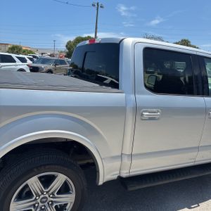 2018 FORD F-150 LARIAT — фото 9
