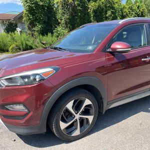 صورة 2 لـ 2017 Hyundai TUCSON LIMITED