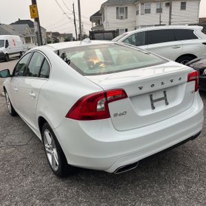 صورة 5 لـ 2014 Volvo S60 T5 PREMIER