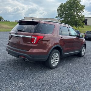 2018 FORD EXPLORER XLT 照片 8