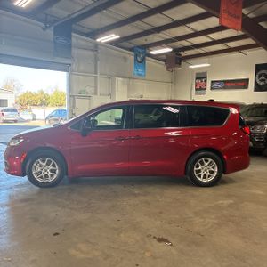 CHRYSLER PACIFICA SELECT - 3