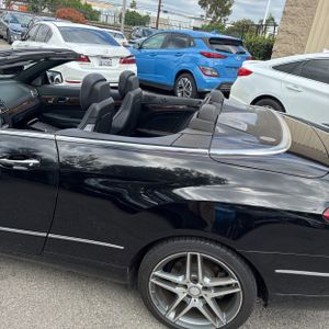 MERCEDES-BENZ E-CLASS - 6