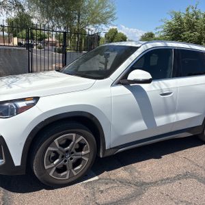 2025 BMW X1 XDRIVE28I 照片 2