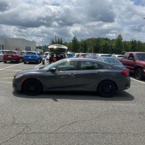 صورة 3 لـ 2018 Honda CIVIC LX