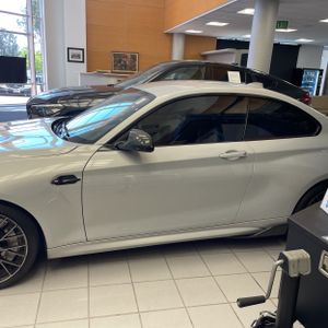 BMW M2 COMPETITION - 4