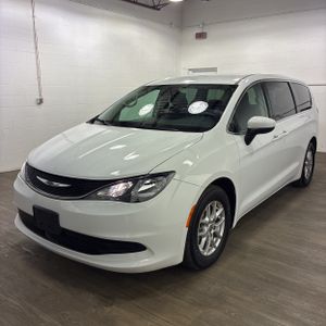 CHRYSLER VOYAGER LX - 1