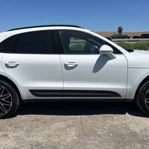 2026 Porsche MACAN — миниатюра 11