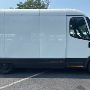 2024 Rivian DELIVERY ECV 500 CARGO VAN 缩略图 11