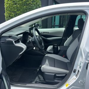 صورة مصغرة 32 لـ 2025 Toyota COROLLA LE