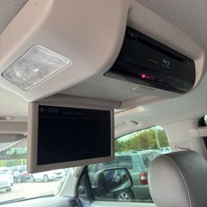 2016 Toyota SEQUOIA LIMITED — миниатюра 39