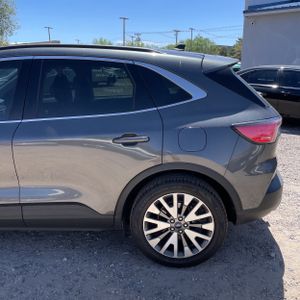 FORD ESCAPE TITANIUM - 6