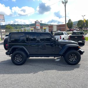 صورة 10 لـ 2026 JEEP WRANGLER MOAB 392
