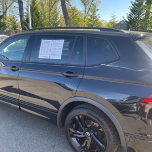 VOLKSWAGEN TIGUAN SE R-LINE BLACK 4MOTION - 6