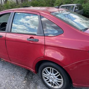 FORD FOCUS SE - 6