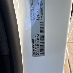 صورة 51 لـ 2025 Chrysler PACIFICA SELECT